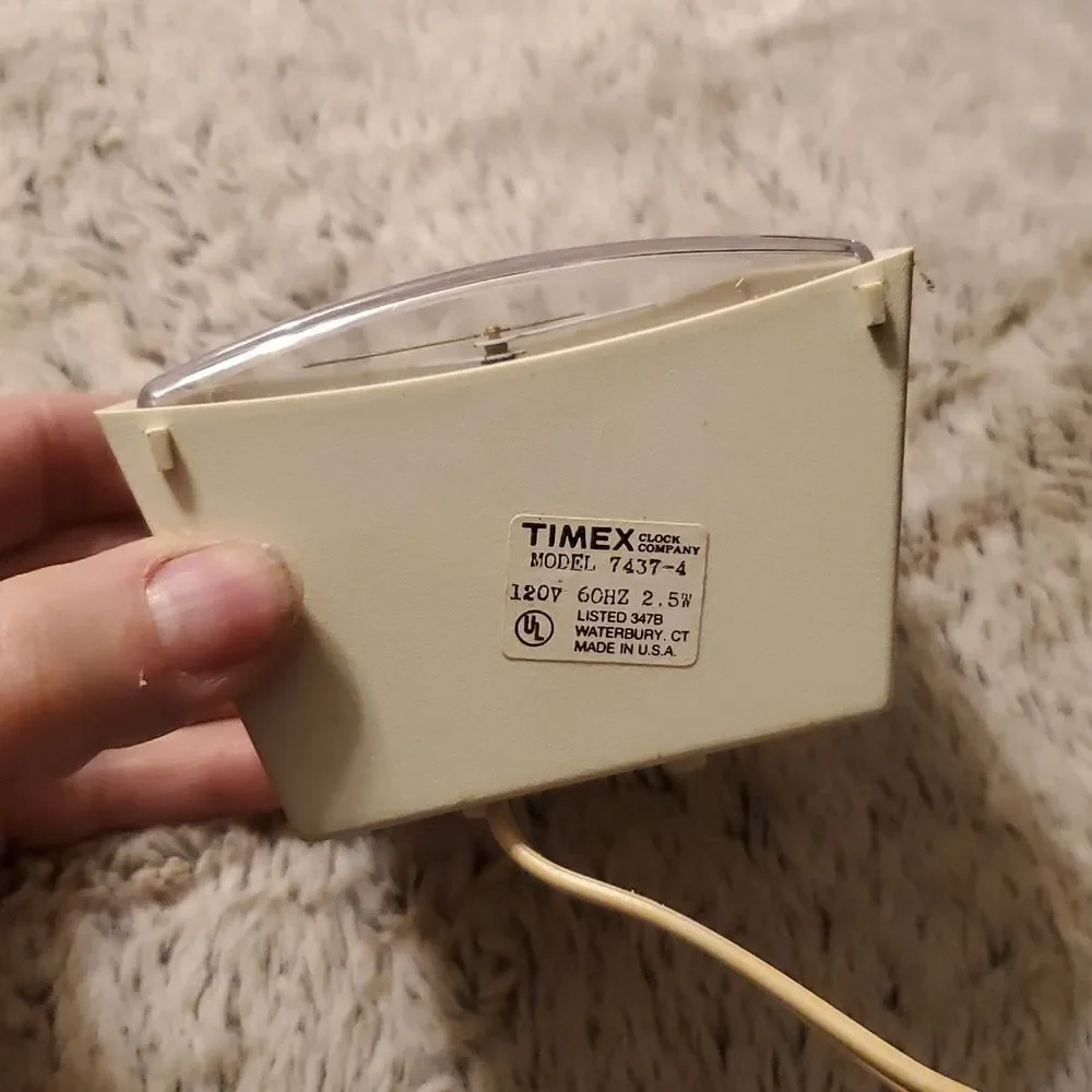1960s Retro Timex Light Up Analog Electric Alarm Clocks‎ MCM Tested Working